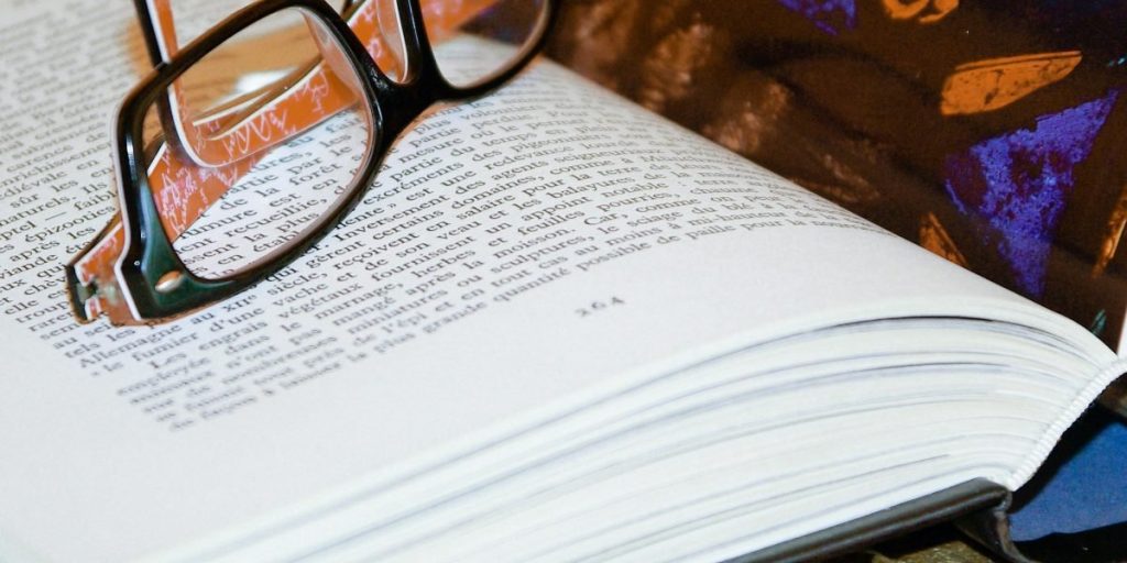 Funny Books 2026 That Deliver Real Laughs and Sharp Wit